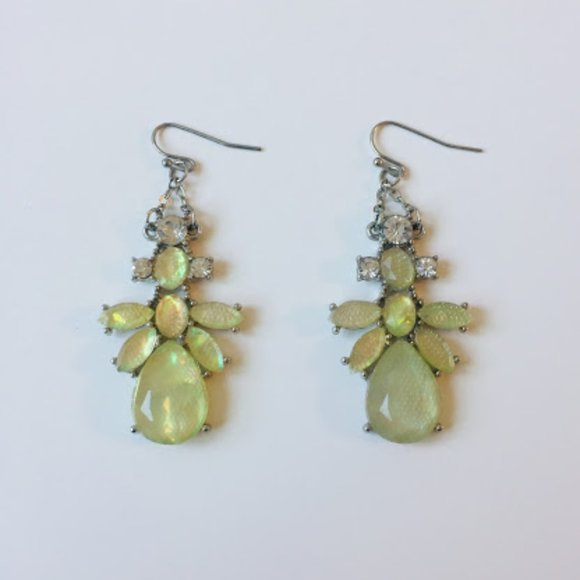 Muted Light Green Gem earrings - Picture 1 of 3